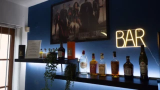 OLYMPUS DIGITAL CAMERA